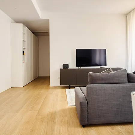 Hostmate - - Donatello 9 - Loreto