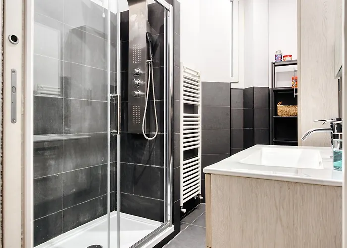 شقة Hostmate - - Donatello 9 - Loreto ميلان